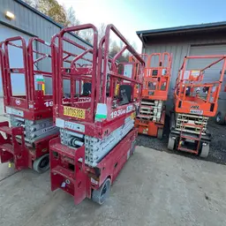 2018 MEC 1930SE Scissor Lift