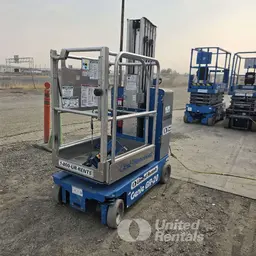 2017 Genie GR-20 Self-Propelled One-Person Lift